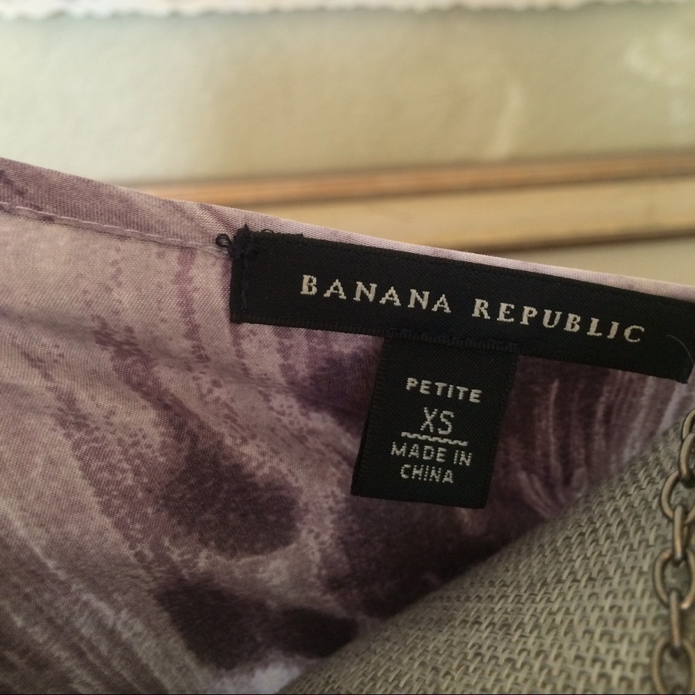 Cute BR top - Picture 2 of 3